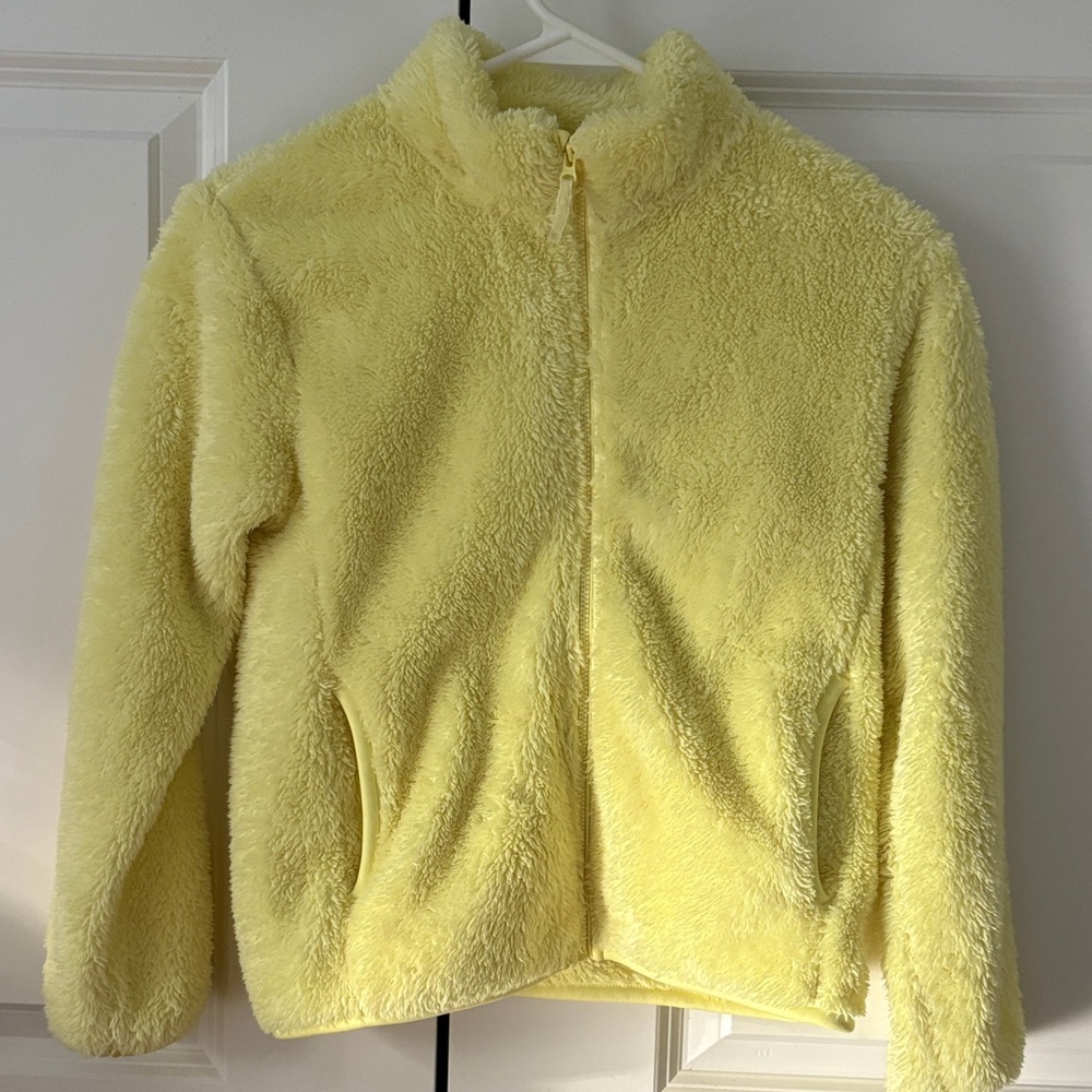 Uniqlo Kids Yellow Fluffy Zip-Up Jacket